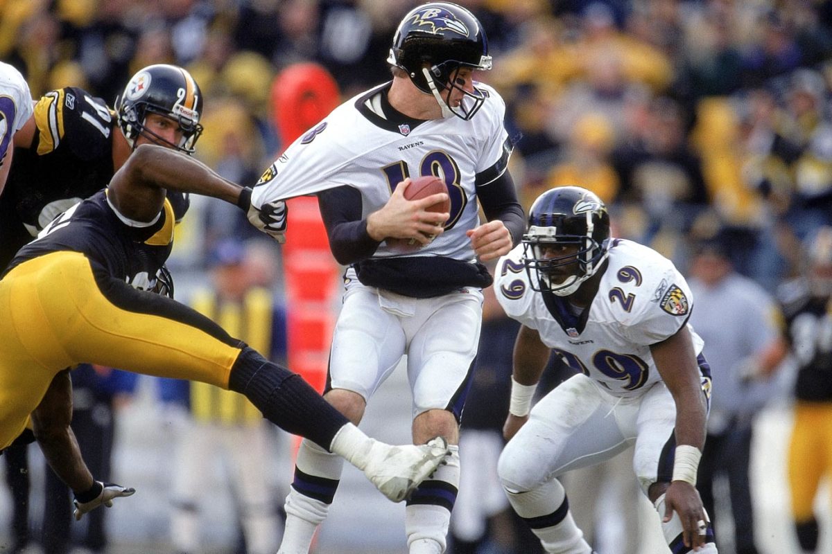 Baltimore-Ravens-Elvis-Grbac-001248771.jpg